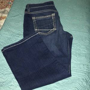Women’s jean capris!!!